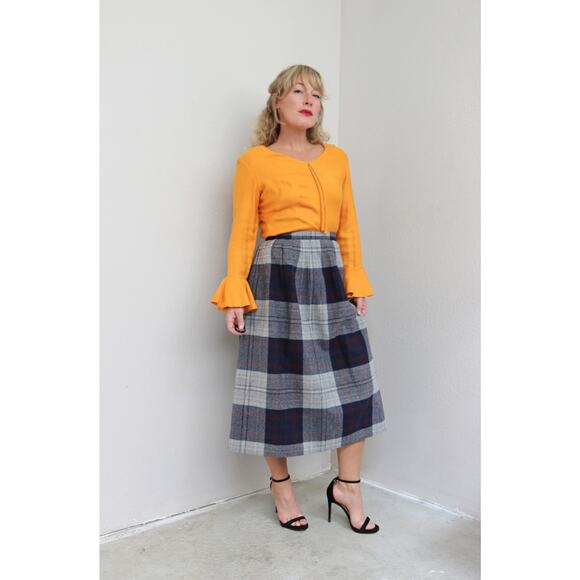 1970's Vintage Plaid Midi Fall Wool Skirt ~ Women's XS SM ~ 26" to 27" Waist 70s - Picture 3 of 9